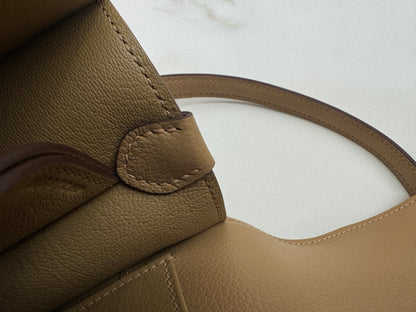 HERMES Roulis 19 奶茶色淺金扣 Chai Evercolor PBHW