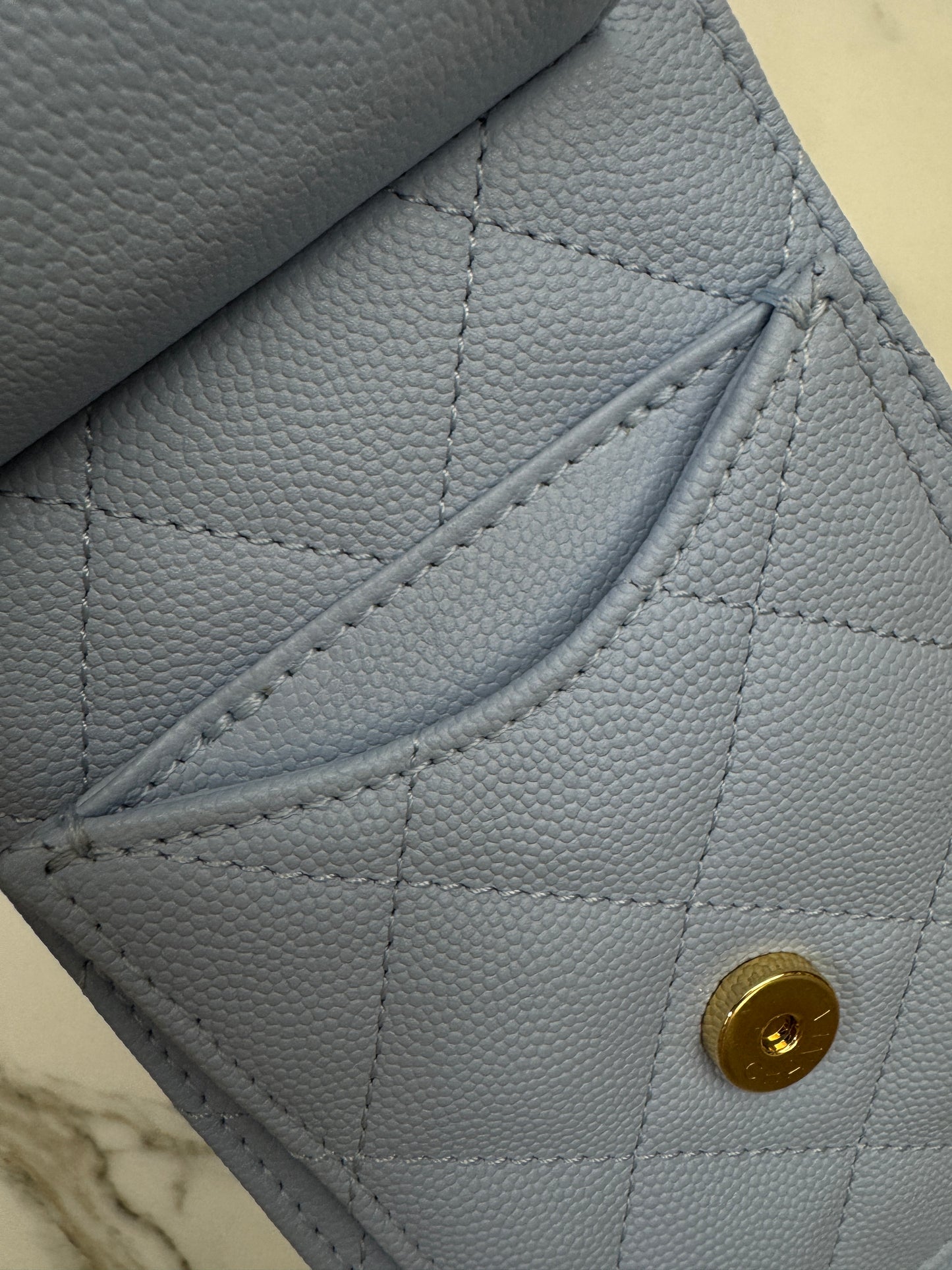 CHANEL Mini 25Bag 26A Baby Blue 亮金扣