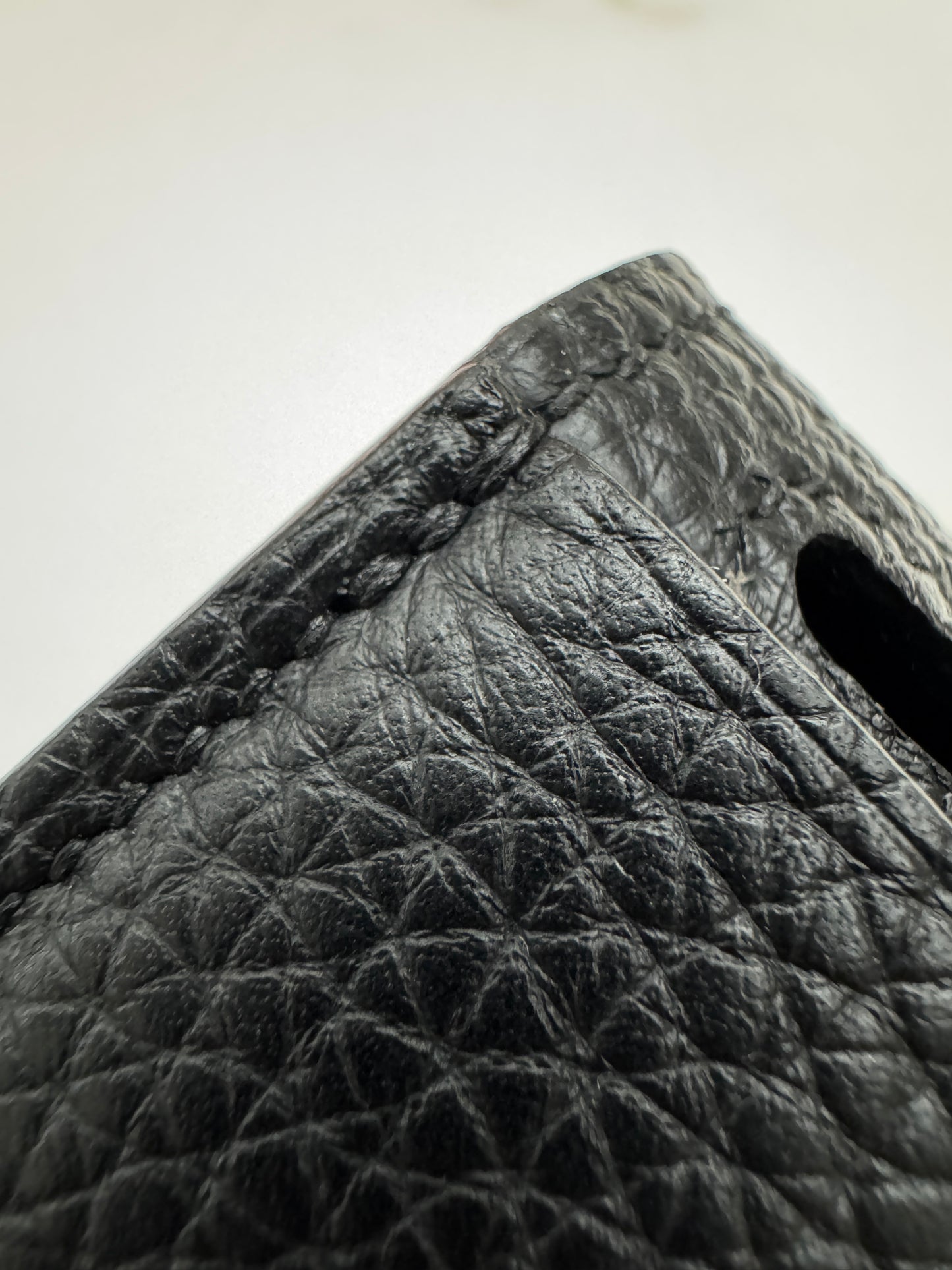 HERMES Halzan 25 黑金 Noir TC GHW
