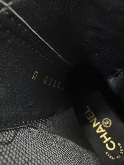 CHANEL 22C 漆皮拼牛皮 切爾西短靴 Chelsea Boots