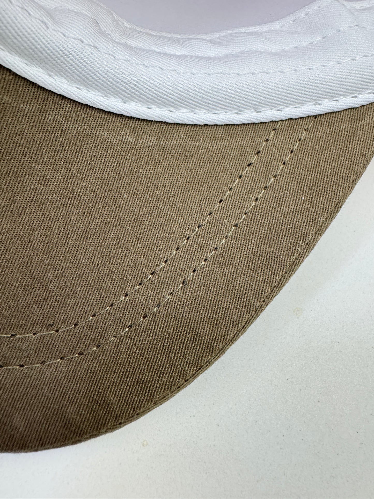 MIU MIU 鴨舌帽 粉紅拼咖啡色￼