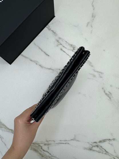 CHANEL Mini 22 Bag 黑銀 【同步最新磁吸扣版】