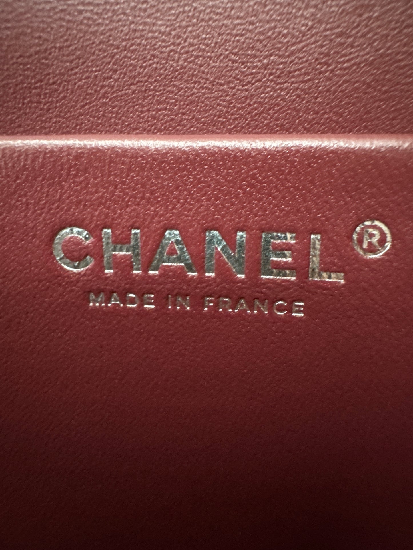 CHANEL 26S Maxi Flap Bag 黑銀小號（32cm)