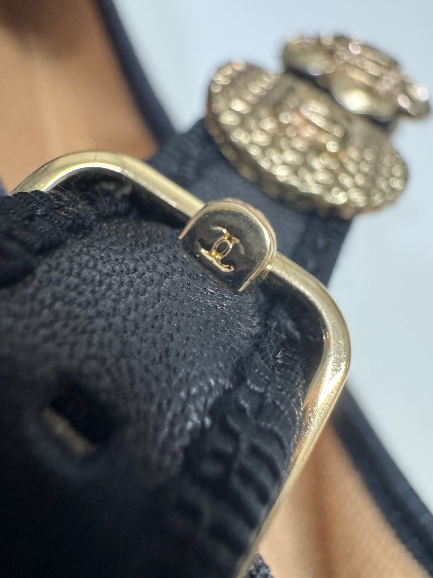 CHANEL 24A Mary Jane 平底小羊皮