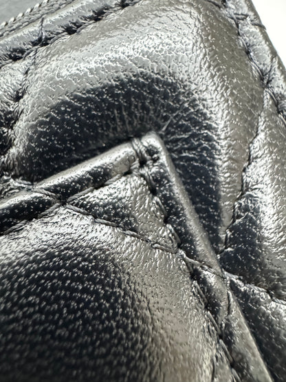 CHANEL 25B 手柄郵差 Wallet on Chain