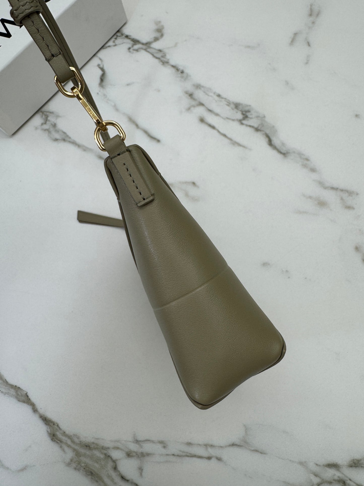 LOEWE Puzzle Fold Pouch Clay Green