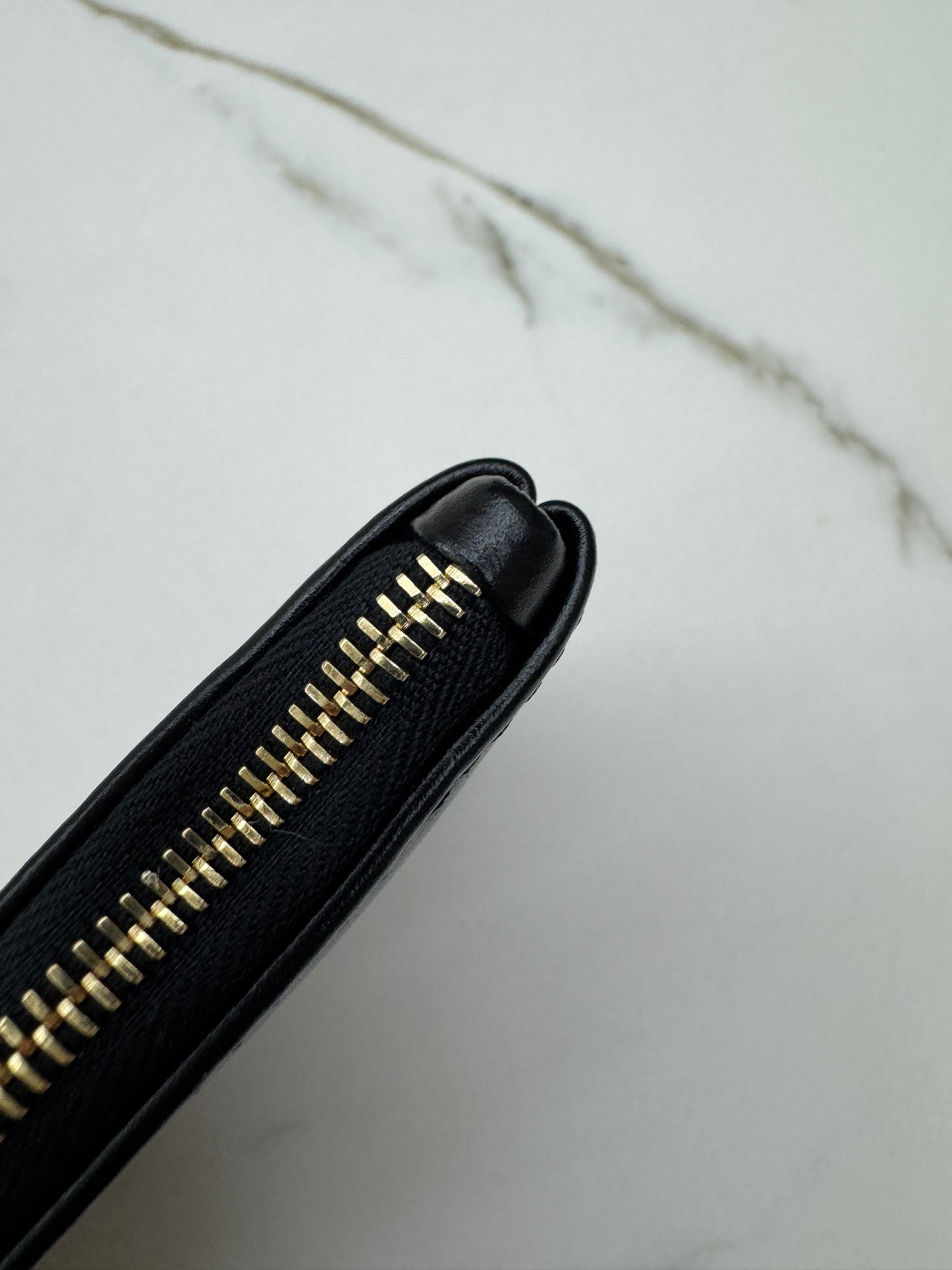 CHANEL 22Bag Medium 黑金