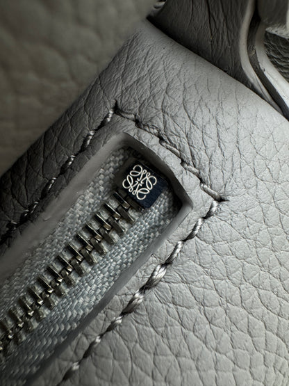 LOEWE Mini Puzzle 珍珠灰