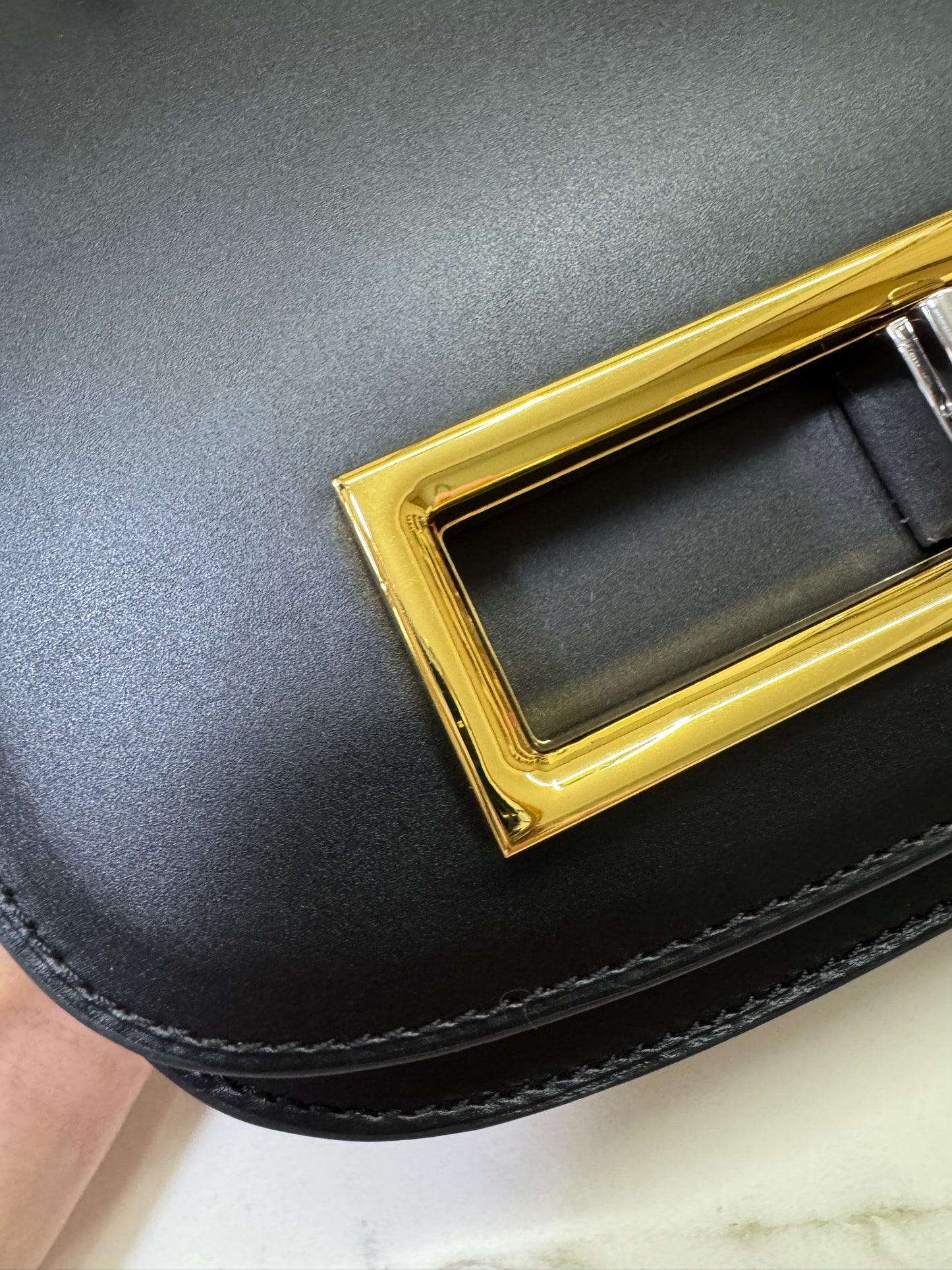 DELVAUX Lingot Shinny Calfskin