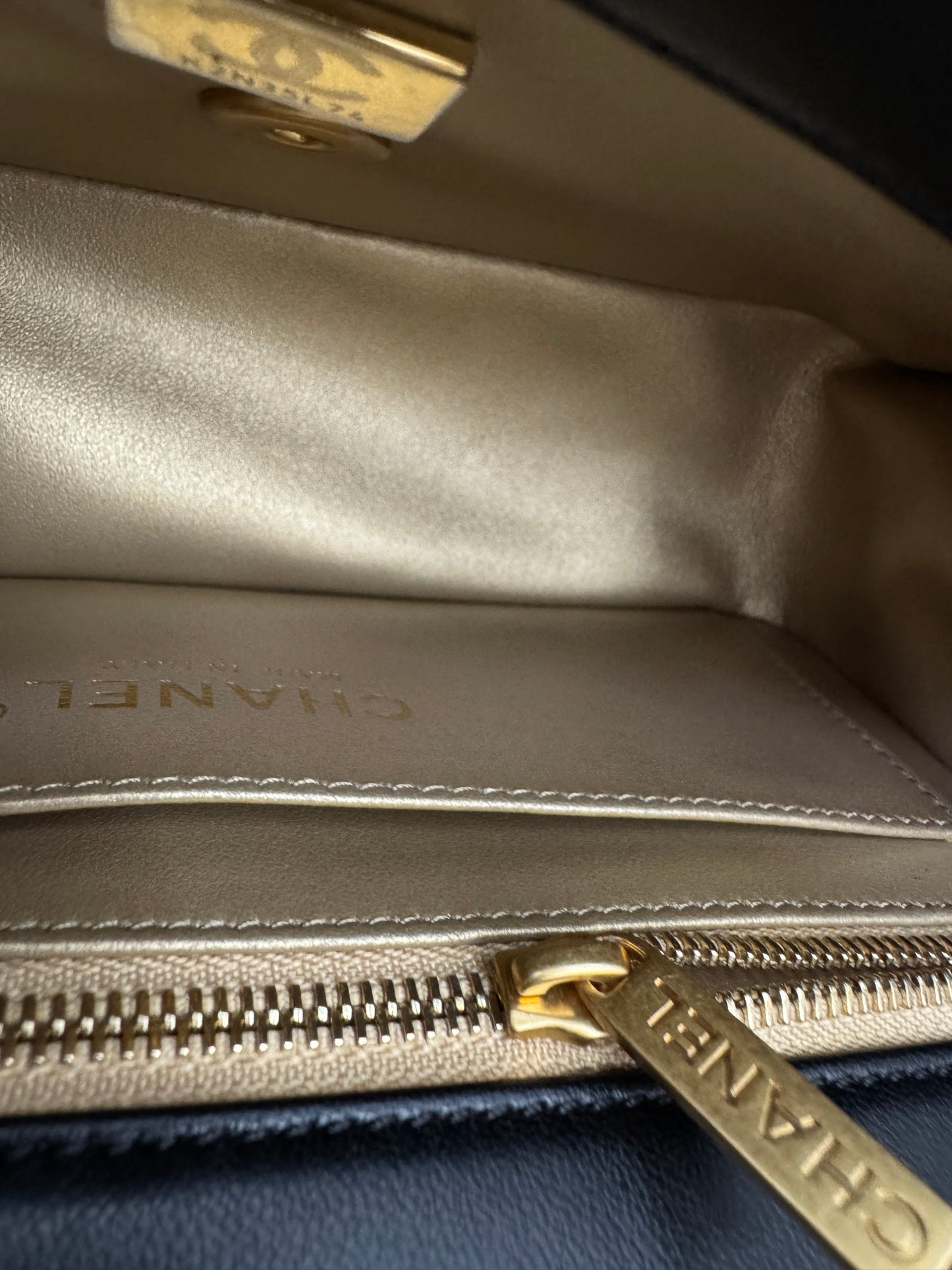 CHANEL 25B調節扣 Mini CF20 羊皮