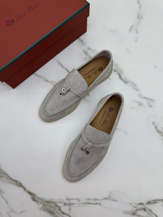 LORO PIANA Summer Walk Loafer 珍珠灰