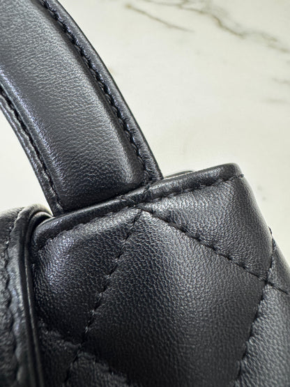 CHANEL Kelly 小羊皮 Lambskin
