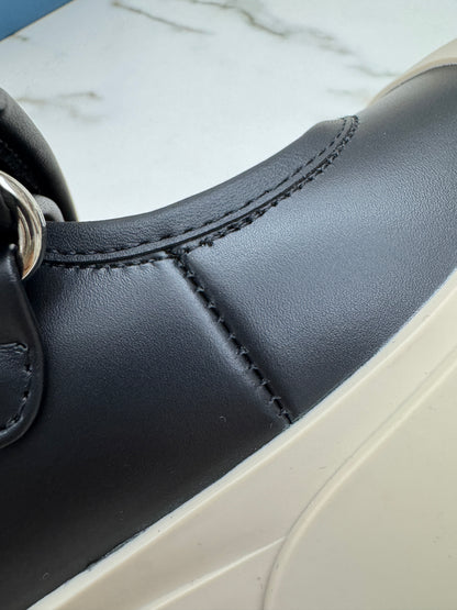 MARNI 大頭瑪麗珍 黑色皮款