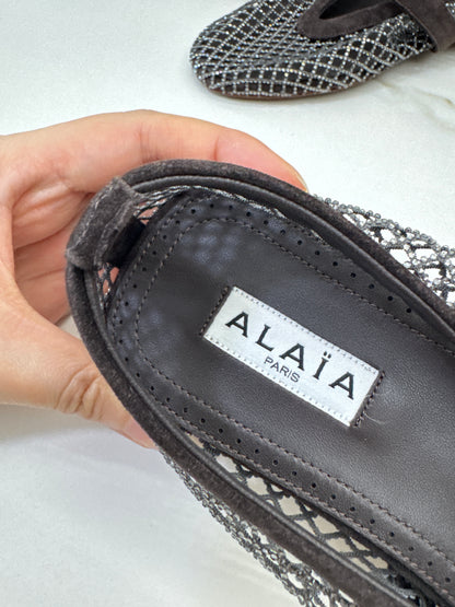 ALAIA 水鑽魚網鞋 深棕色￼