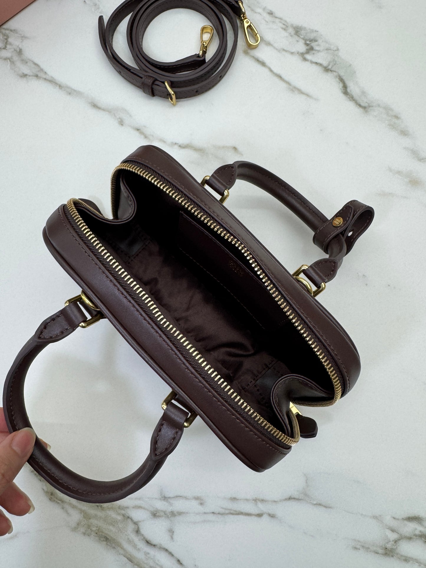 MIU MIU Acardie Regular 石楠木色