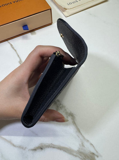 LV Rosalie 黑色全皮壓花零錢包