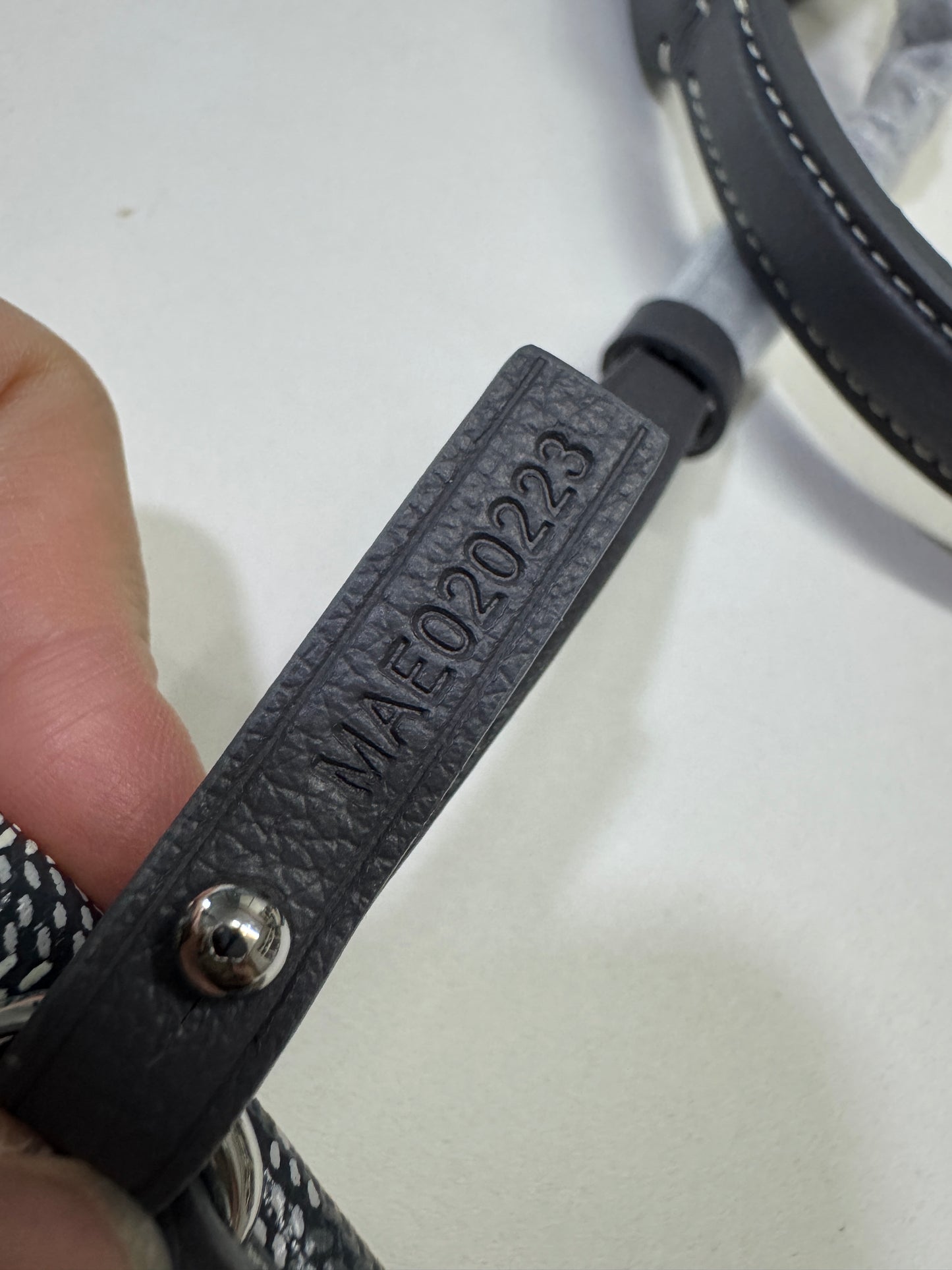 GOYARD 灰色Hobo 紅色小愛心