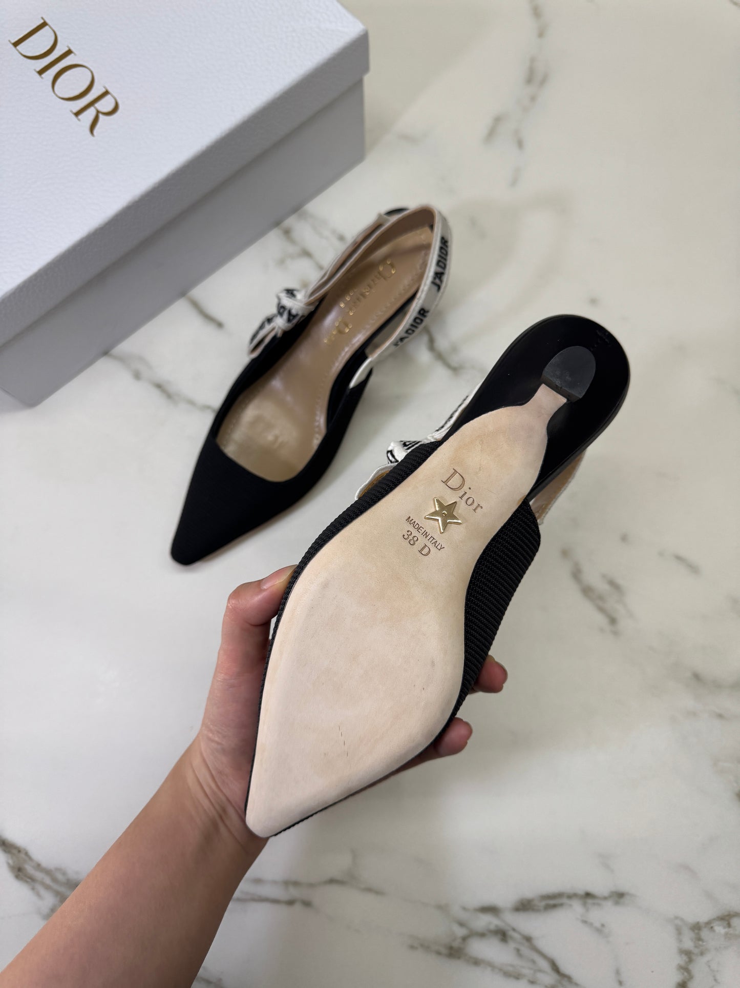 DIOR J'adior 科技布貓跟鞋