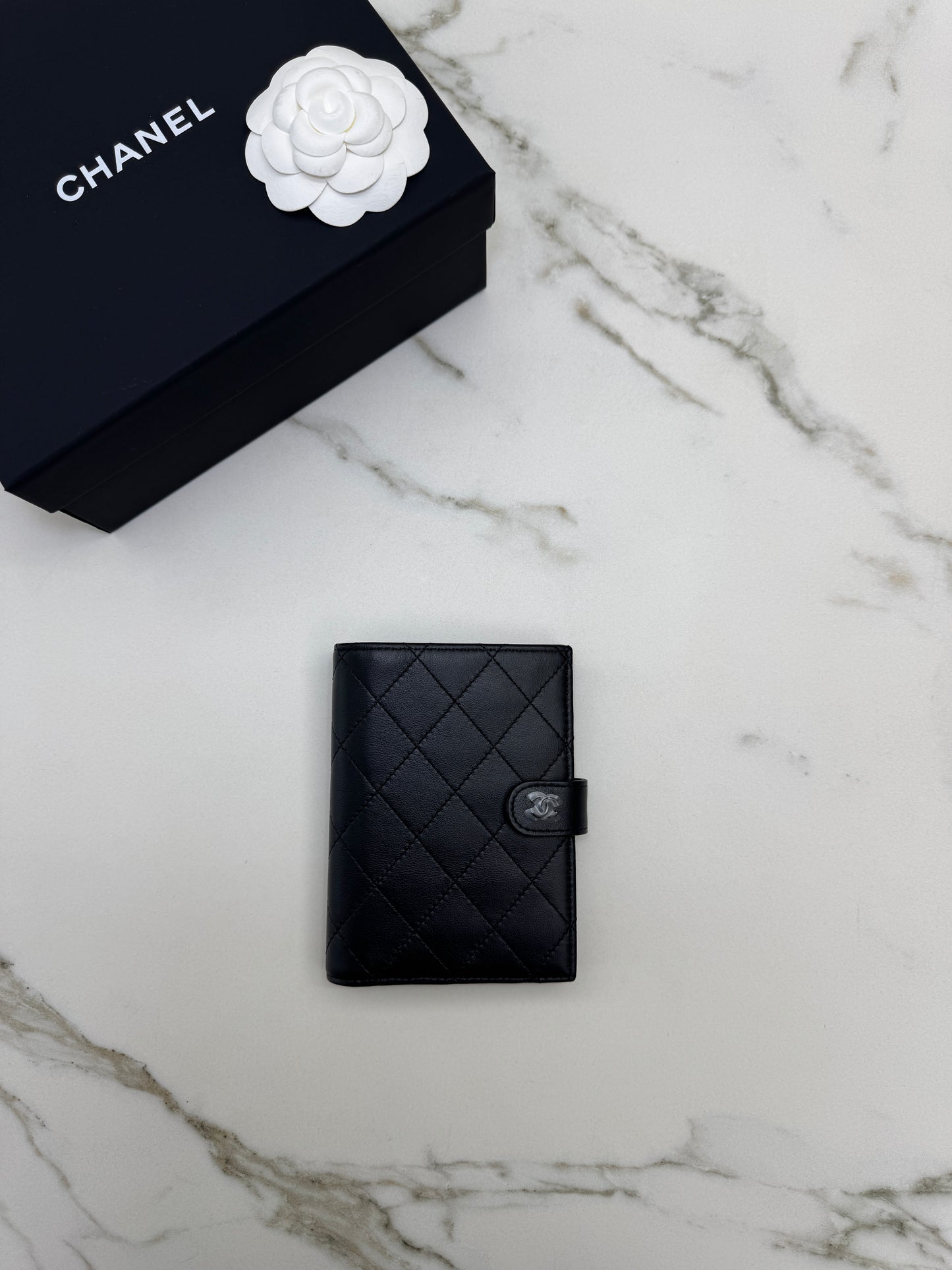 CHANEL 25K Passport Holder So Black