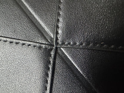 LOEWE Puzzle Fold 黑色 Medium