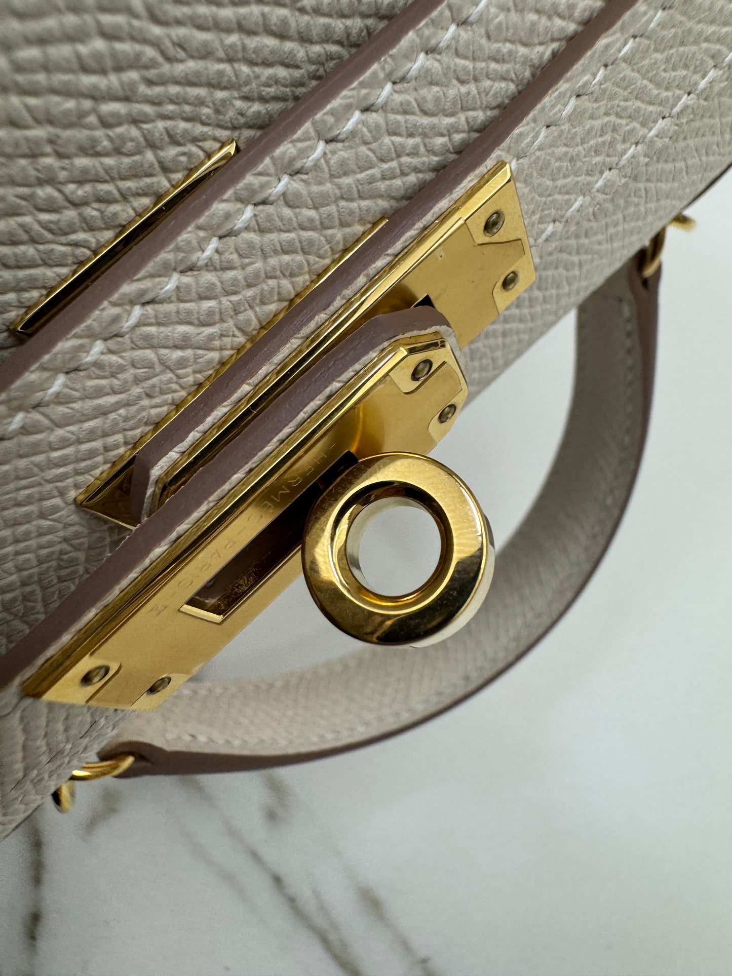 HERMES Mini Kelly II 奶昔白金扣 Epsom GHW