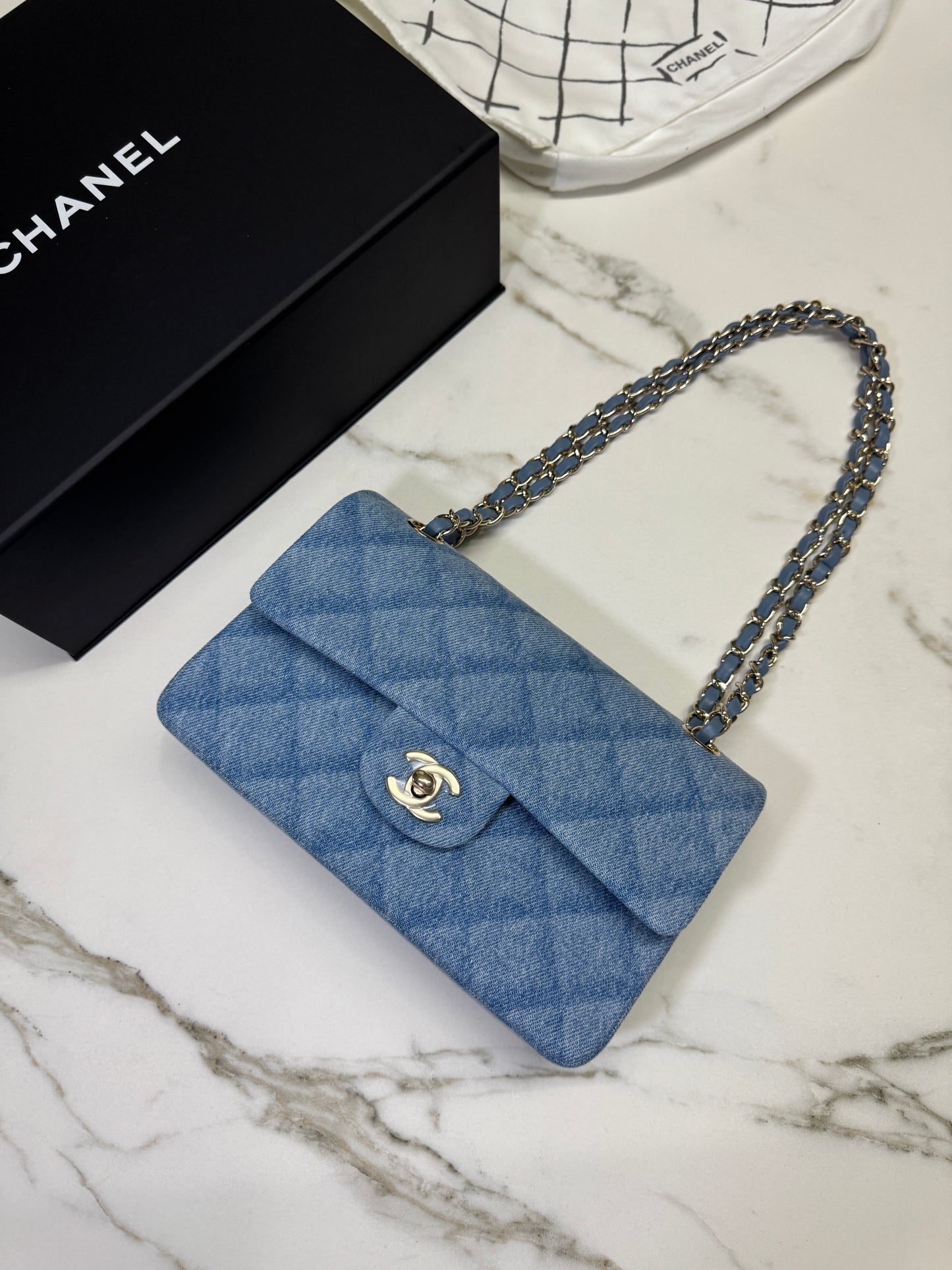 CHANEL 淺牛仔 CF23 淺金扣 Classic Flap Small［極罕少量］