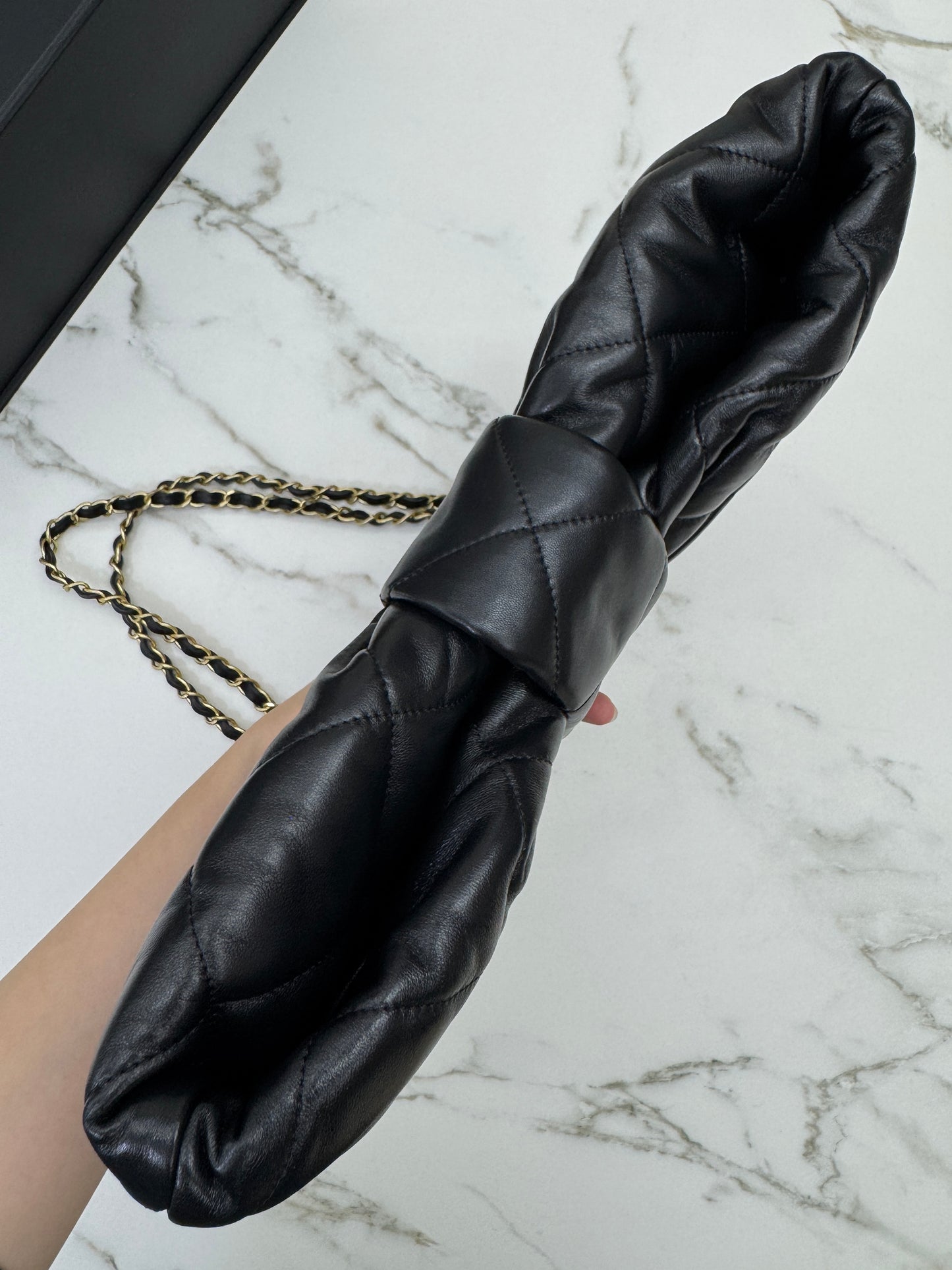 CHANEL 25K 蝴蝶包 綿羊皮 Medium