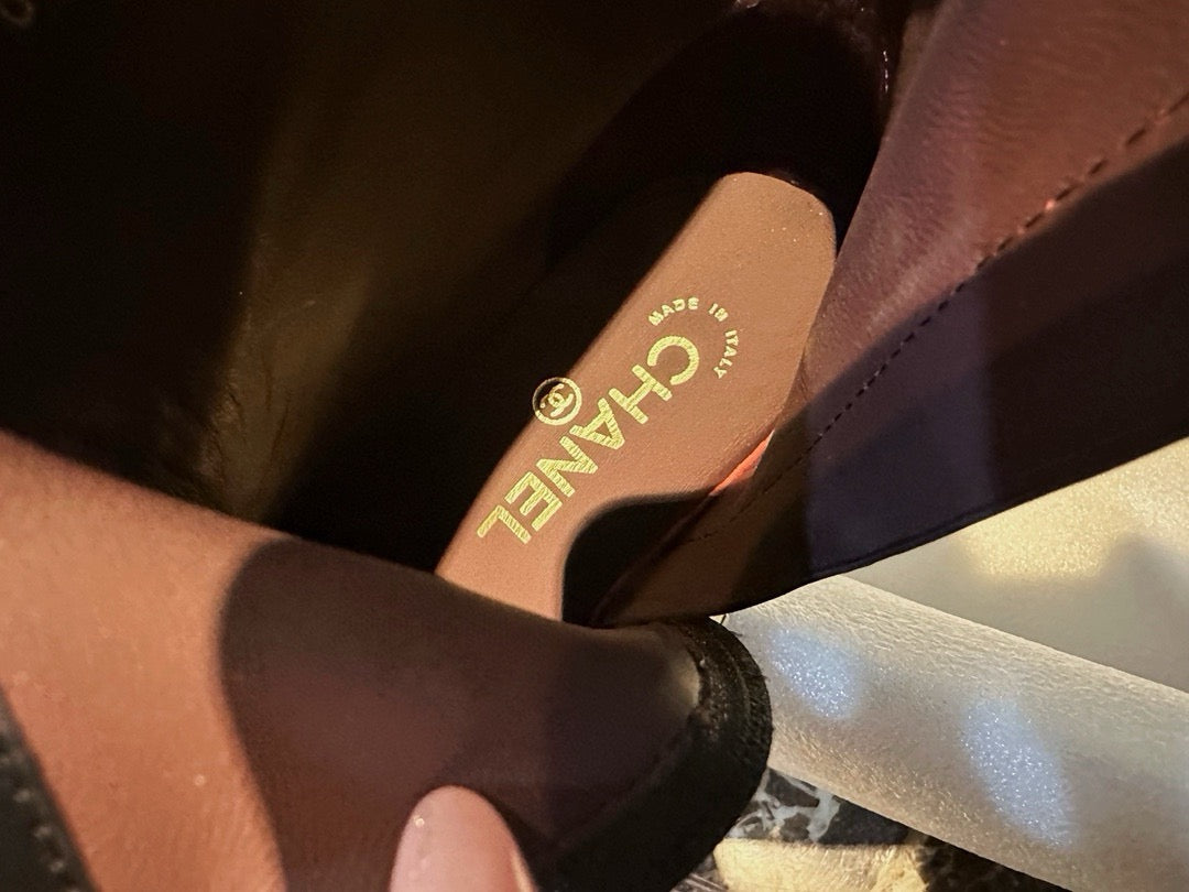 CHANEL 鏈條騎士長靴 23a