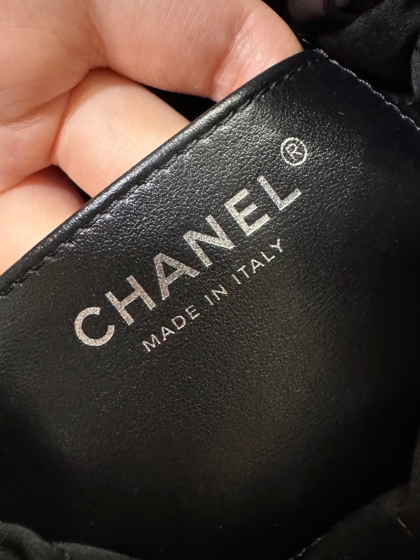 CHANEL 22 Bag Mini 黑銀