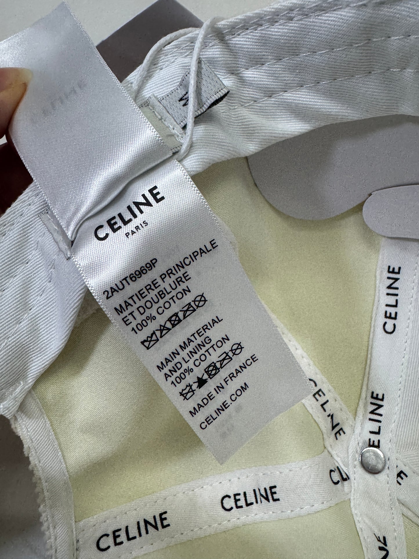 CELINE 凱旋門鴨舌帽 燈芯絨白色