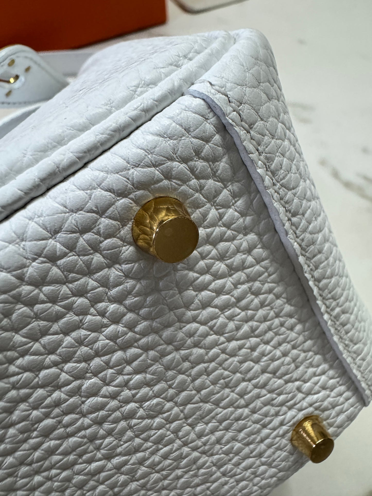 HERMES Mini Lindy II 純白色TC 金扣 GHW