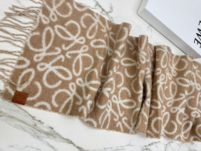 LOEWE 羊駝毛雙面Scarf 奶茶色
