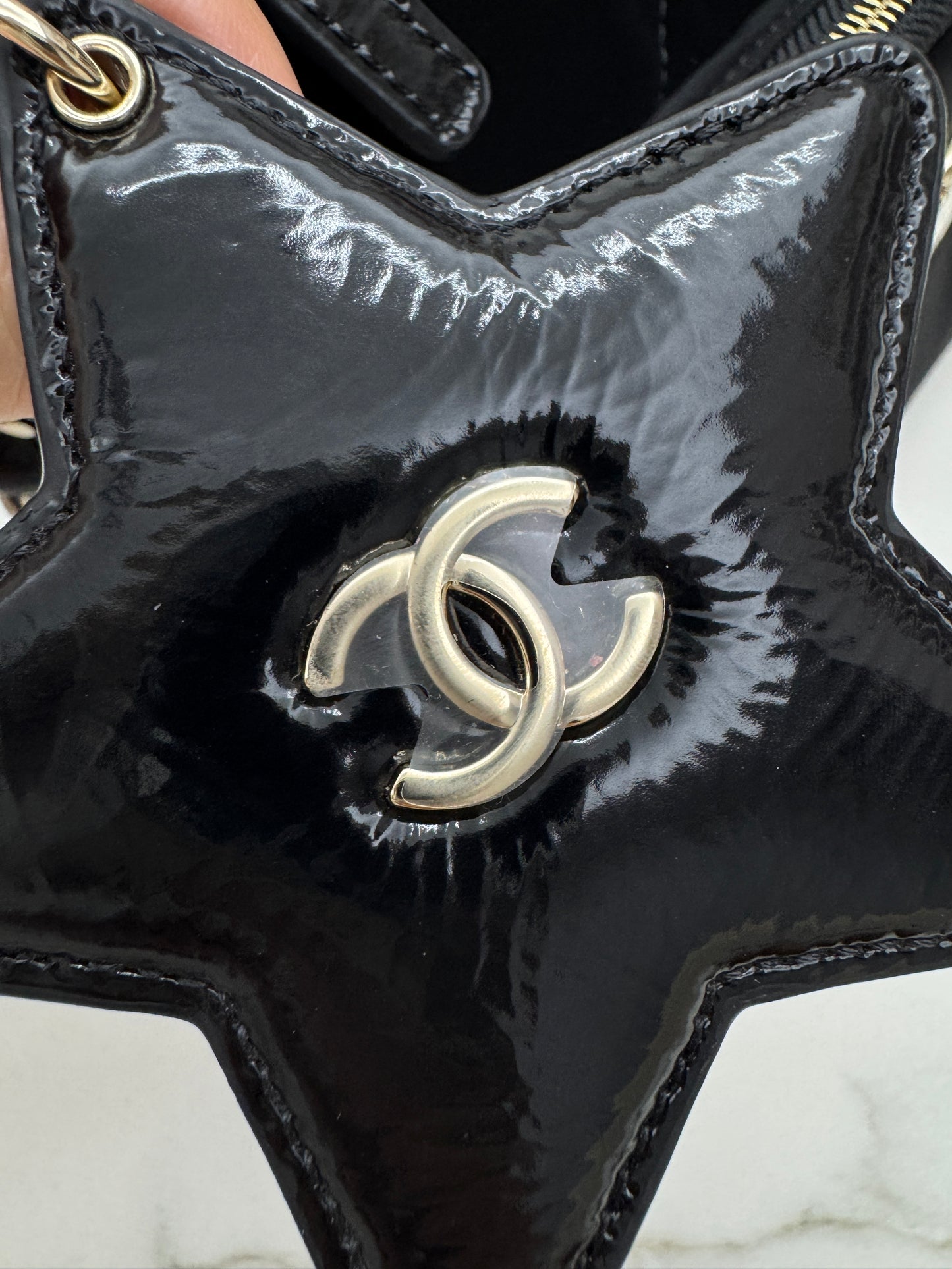 CHANEL 25N Coco Neige 滑雪系列 絲絨尼龍 相機包