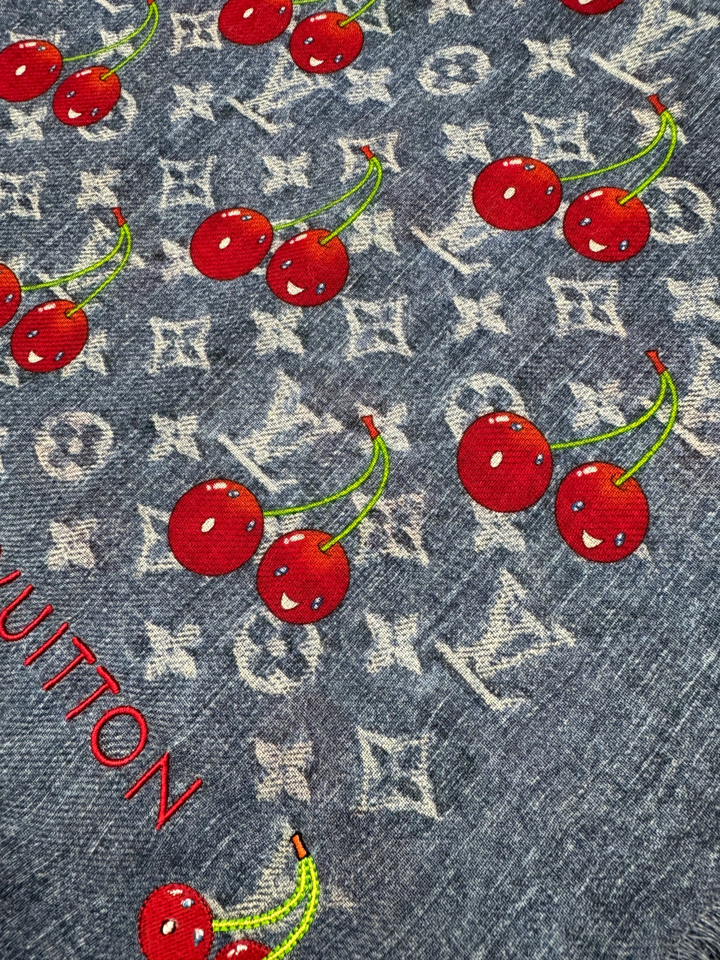 LV X TM 櫻桃 140x140cm 披肩
