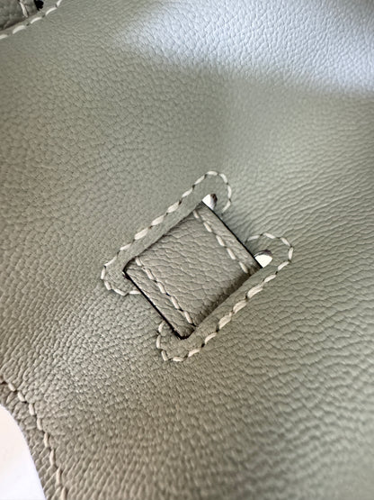 HERMES Birkin 30 SO 珍珠灰拼奶昔白山羊皮 拉絲銀扣 Chevre Mysore Gris Pearl x Craie