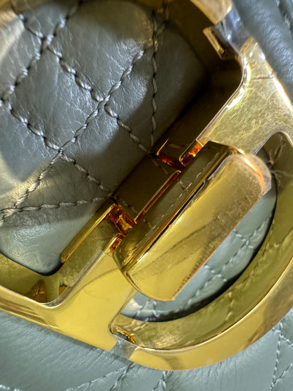 DIOR Caro 石灰色 小號
