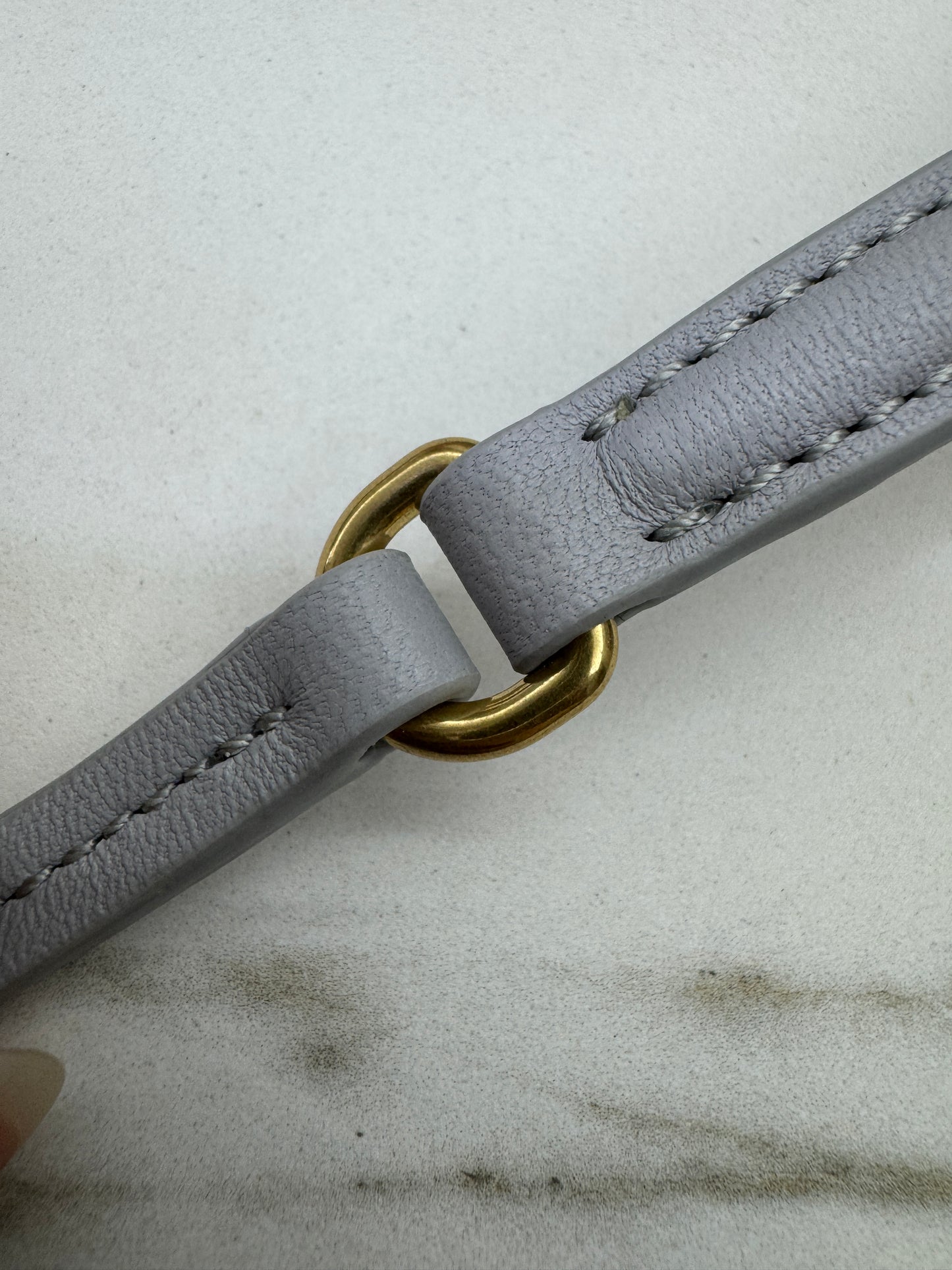 MIU MIU Wander Small 霧霾藍