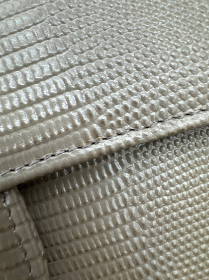 CHANEL 26A 蜥蜴壓紋 灰色Clutch