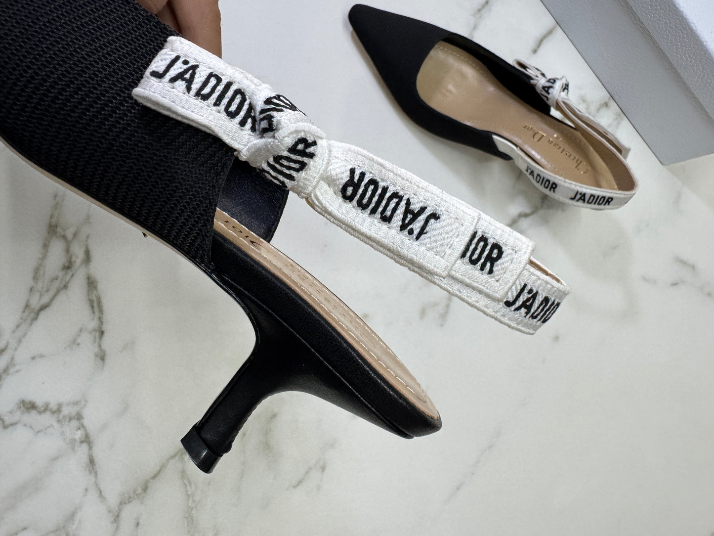 DIOR J'adior 科技布貓跟鞋