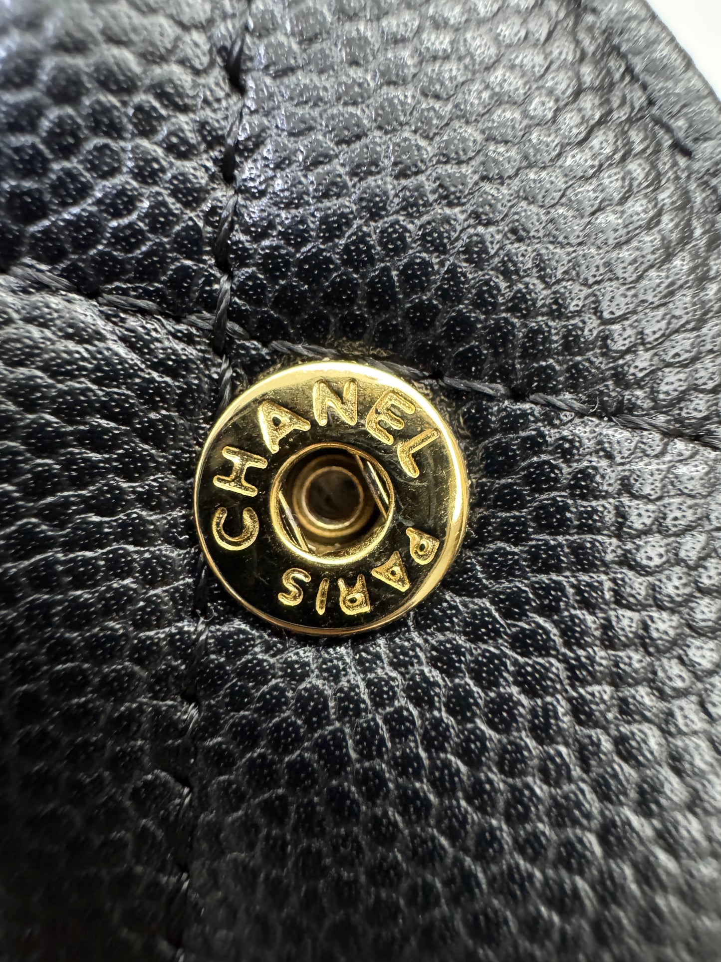 CHANEL Passport Holder 黑金牛 Black Caviar Calfskin