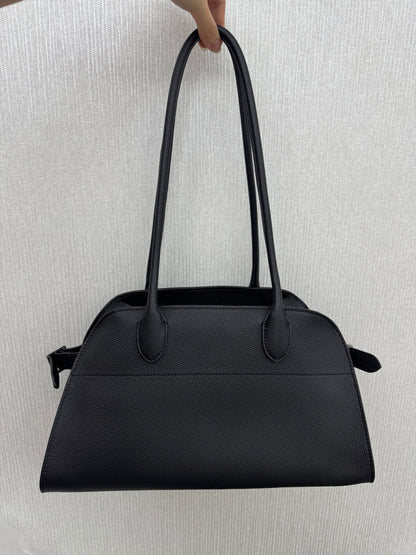 THE ROW Shoulder Marguax 12 黑色荔枝紋 Black Grained Calfskin
