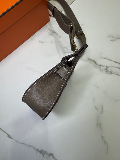HERMES Jypsiere Mini 大象灰 金扣 evercolor 18 etoupe GHW