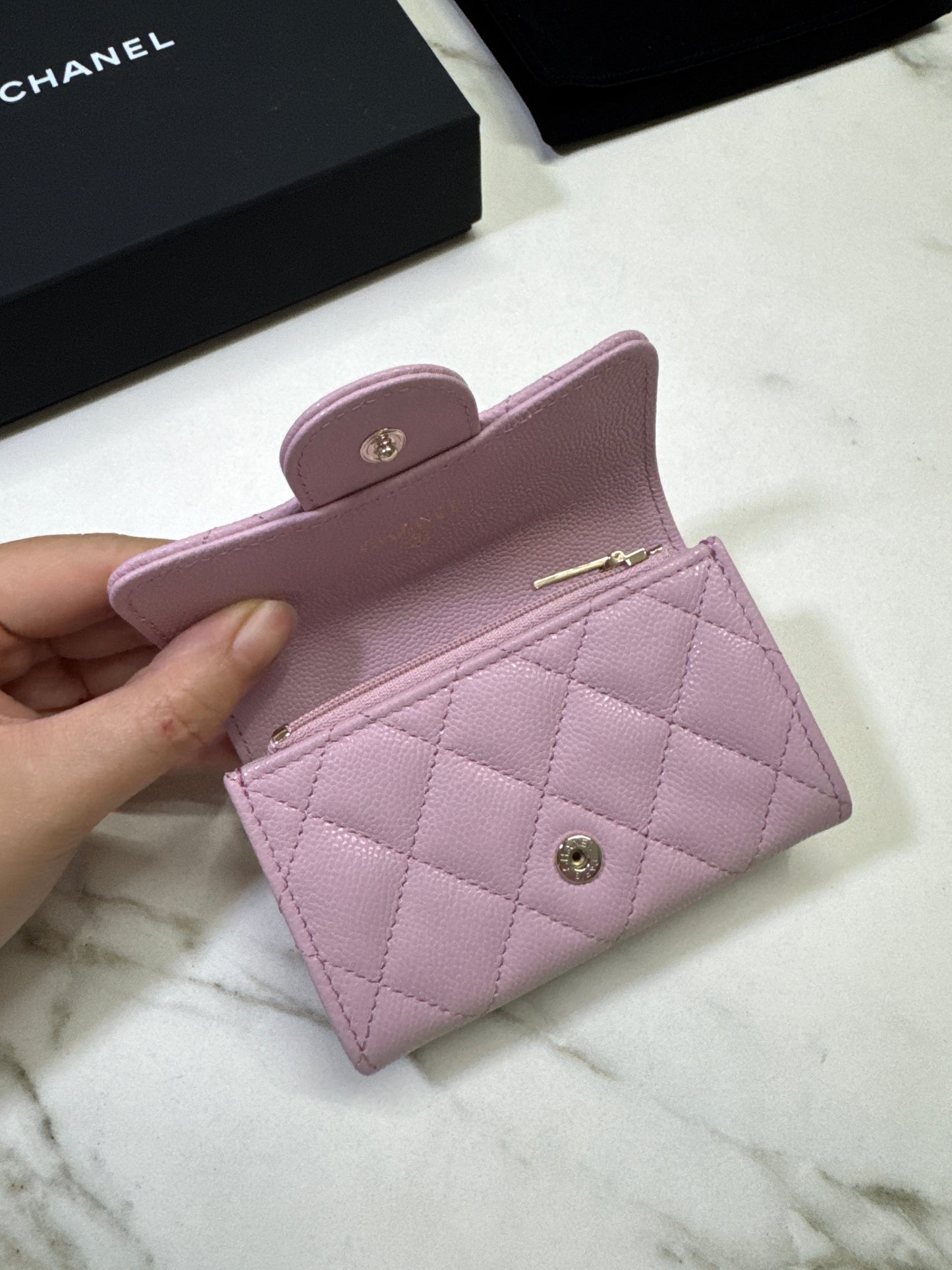 CHANEL 24A粉紫 新版拉鏈 CF Cardholder