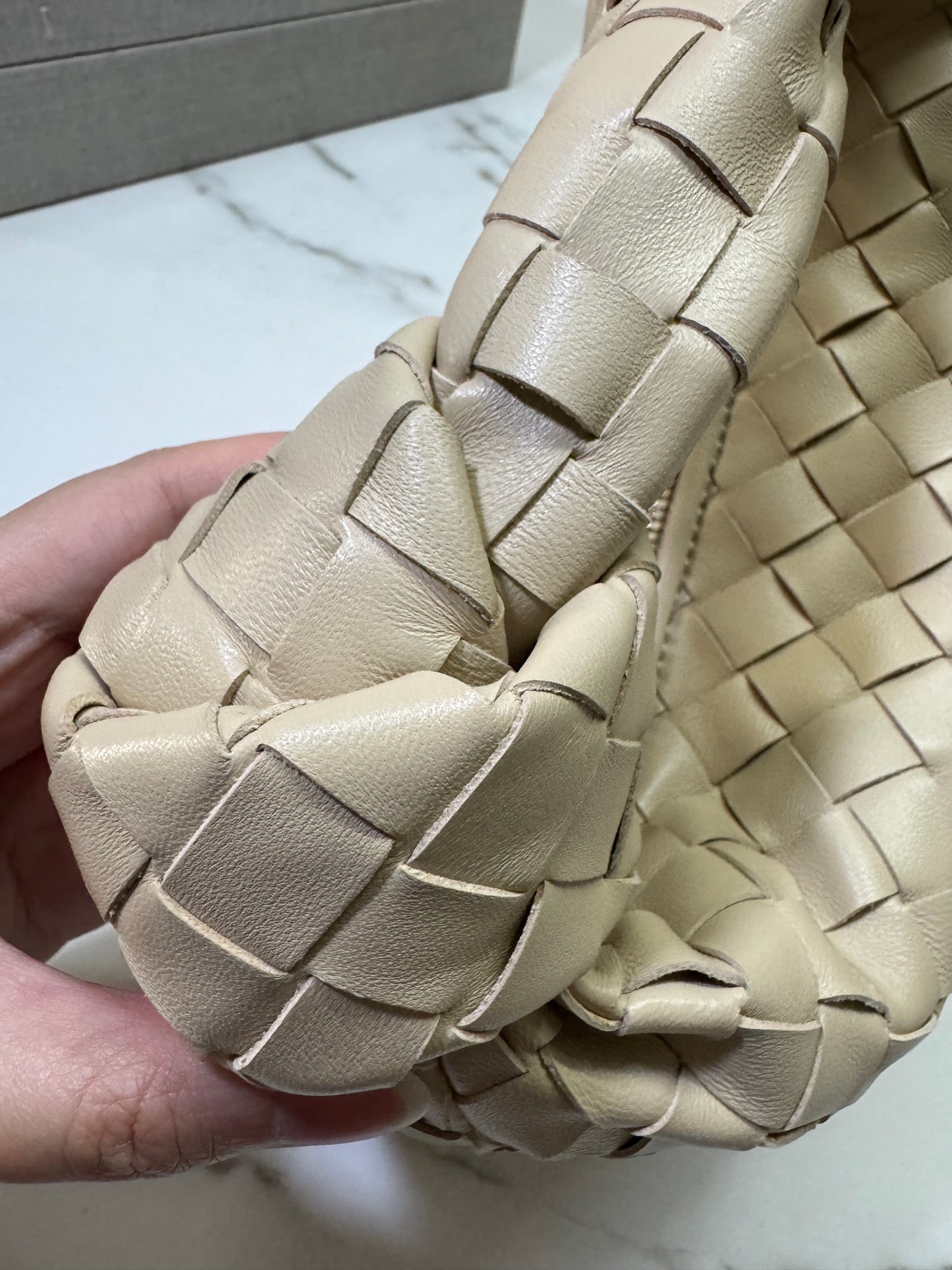 BV Mini Jodie 燕麥色 Porridge