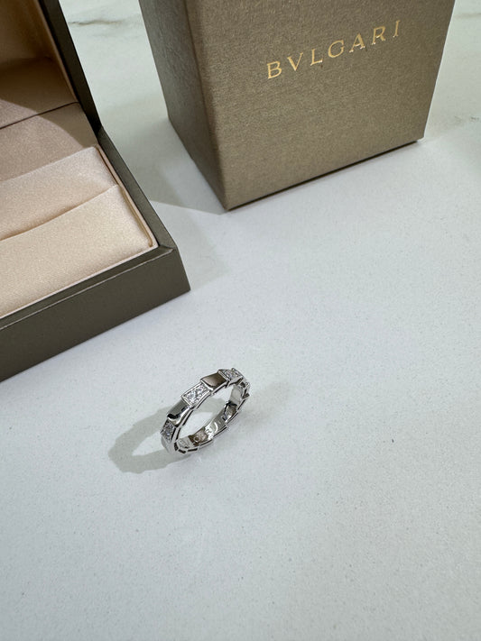 BVLGARI Serpenti Ring 白金色半鑽