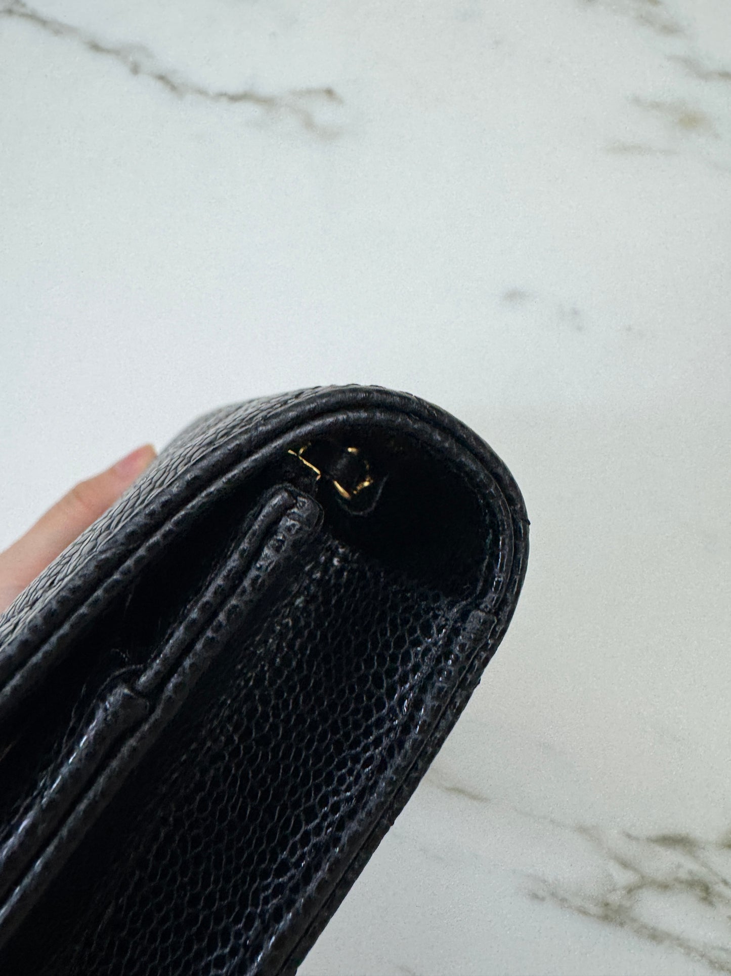 CHANEL Wallet On Chain 黑金牛 新版旋轉扣woc