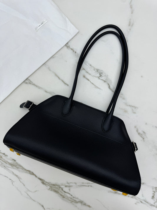 THE ROW Shoulder Marguax 12 黑色荔枝紋 Black Grained Calfskin