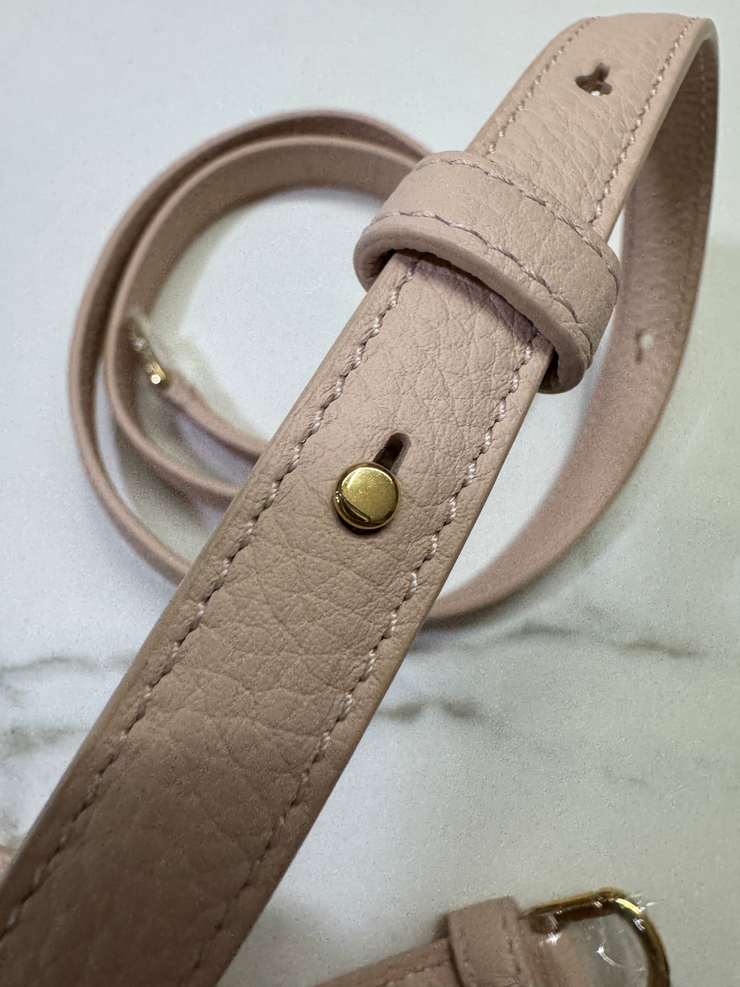 LORO PIANA Extra Pocket 19 奶油蜂蜜色 Creamed Honey