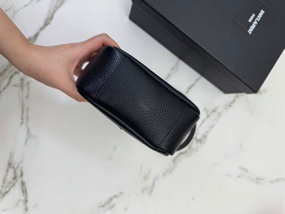 YSL LE 5 A 7 Hobo Baby