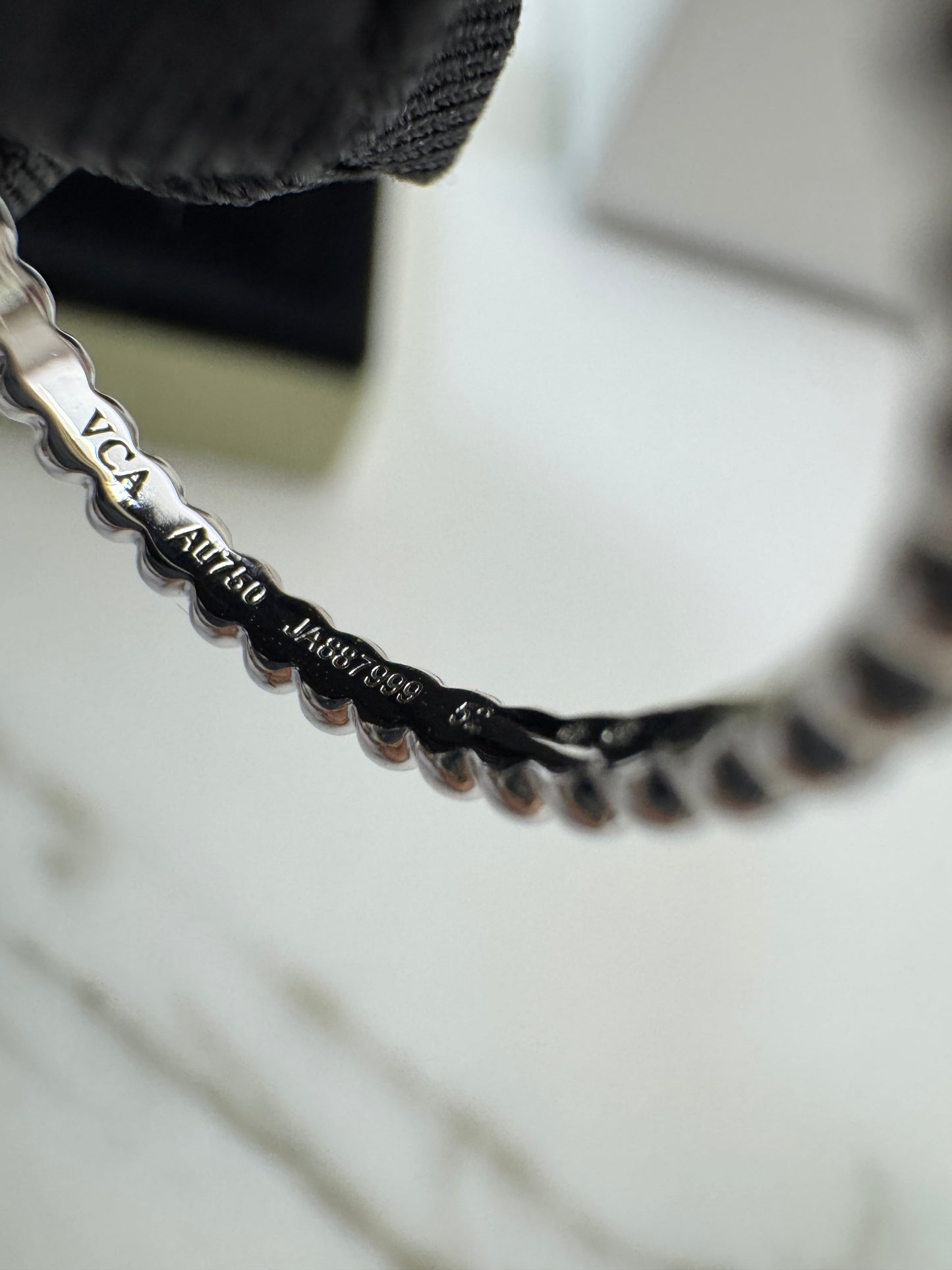 VCA Perlee Ring